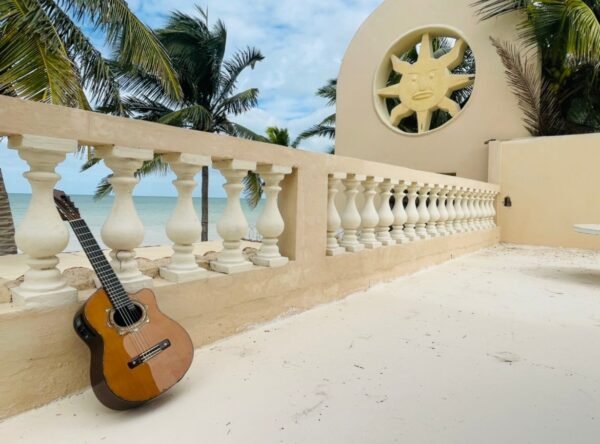 Villa Chicxulub, beachfront  vacation rental in Progreso, Yucatan - Image 20