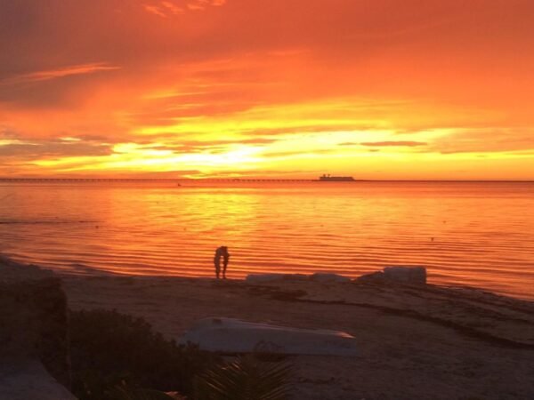 Villa Chicxulub, beachfront  vacation rental in Progreso, Yucatan - Image 9