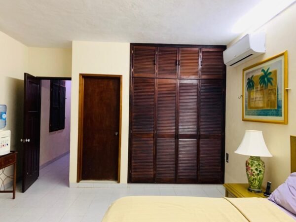 Villa Chicxulub, beachfront  vacation rental in Progreso, Yucatan - Image 14
